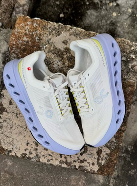 On昂跑 Cloudsurfer Next 新品女款超轻量长距离缓震跑鞋