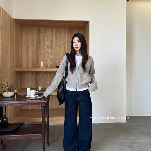 T-PLATFORM-58272十三行复合加绒内里锁暖直筒裤女高级窄版牛仔裤