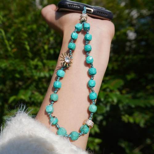 绿松石玉石串珠手机链女短手腕款