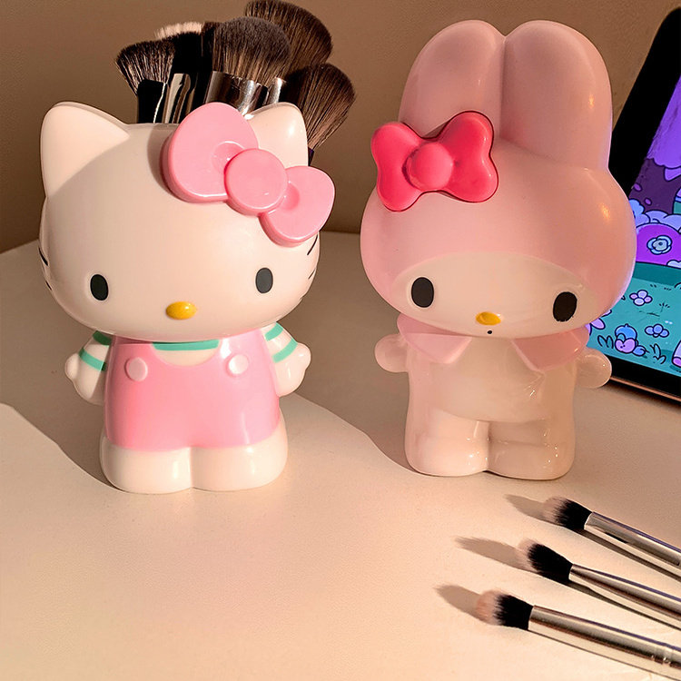 站姿KT猫凯蒂猫美乐蒂创意笔筒桌面摆件化妆刷收纳筒礼物文具收纳