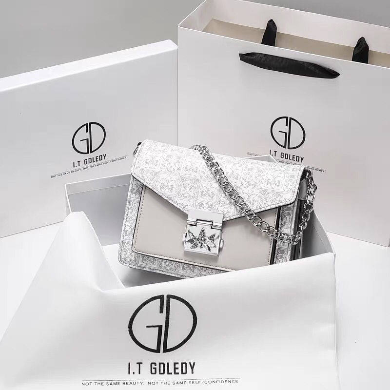 CITEX LV官方旗舰店香港IT专柜真皮高级感小众品牌印花邮差包女夏