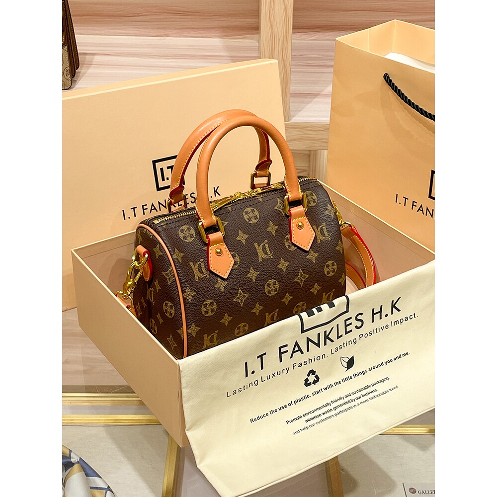 CITEX LV官方旗舰店香港代购真皮波士顿枕头包女2025新款时尚百搭图片