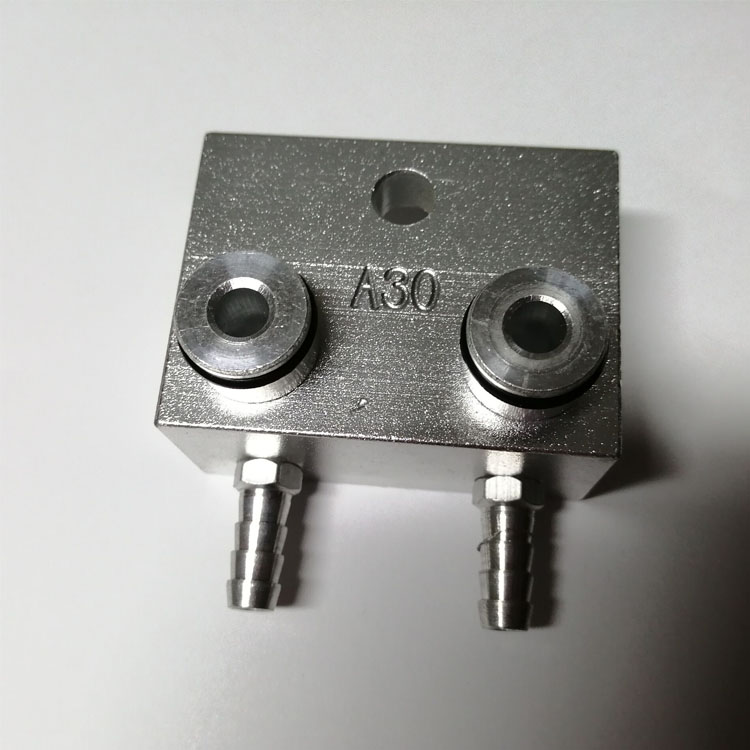 3系5系8HP变速箱换油接头