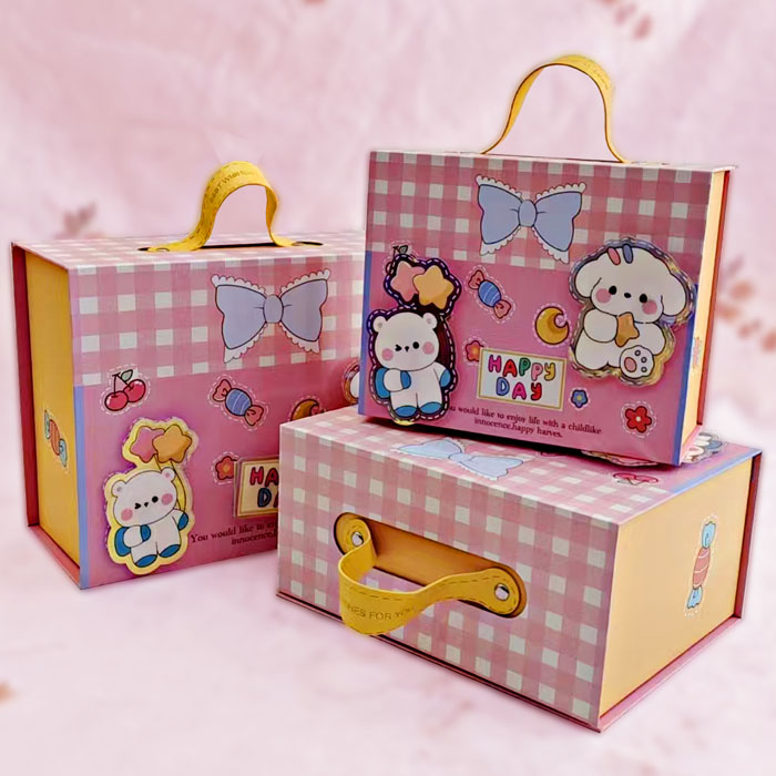高级宝宝诞生卡通伴手礼盒喜糖盒
