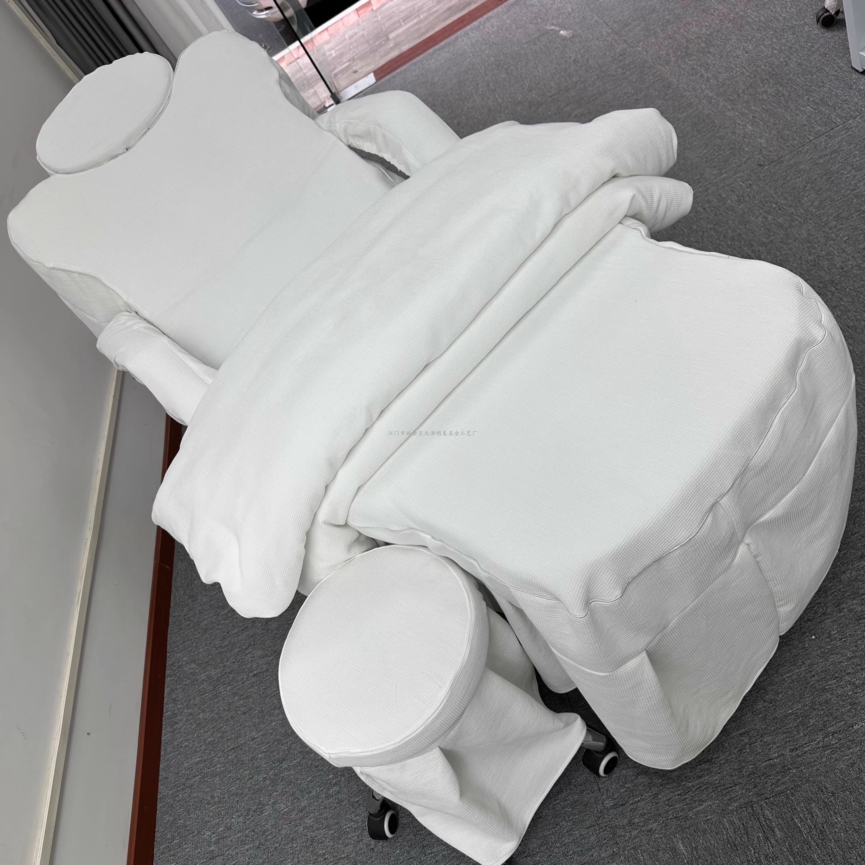 特价清货床罩纹绣美容床用纯棉床罩方头形兔毛床罩六件套带被子套