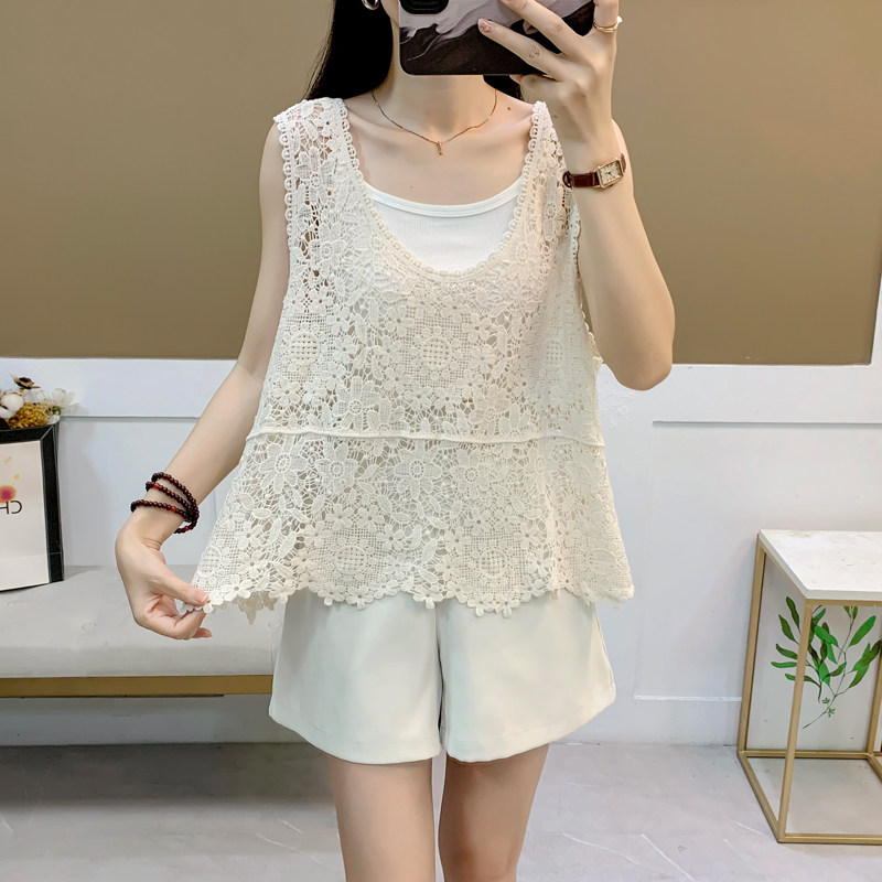 法式复古蕾丝钩花外搭小背心女夏季新款洋气减龄宽松叠穿无袖上衣