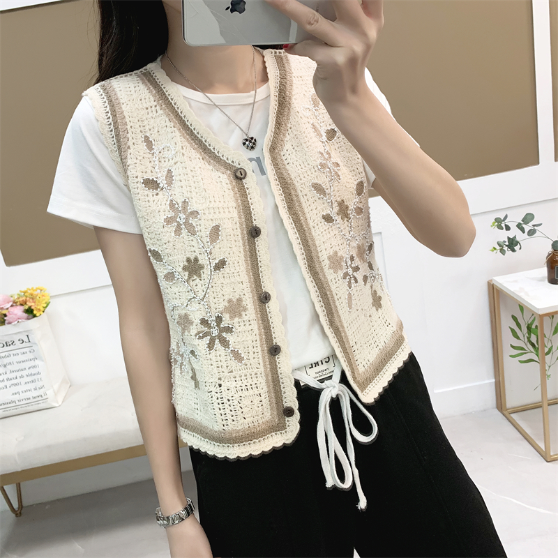 复古钉珠花朵马甲女宽松显瘦外搭