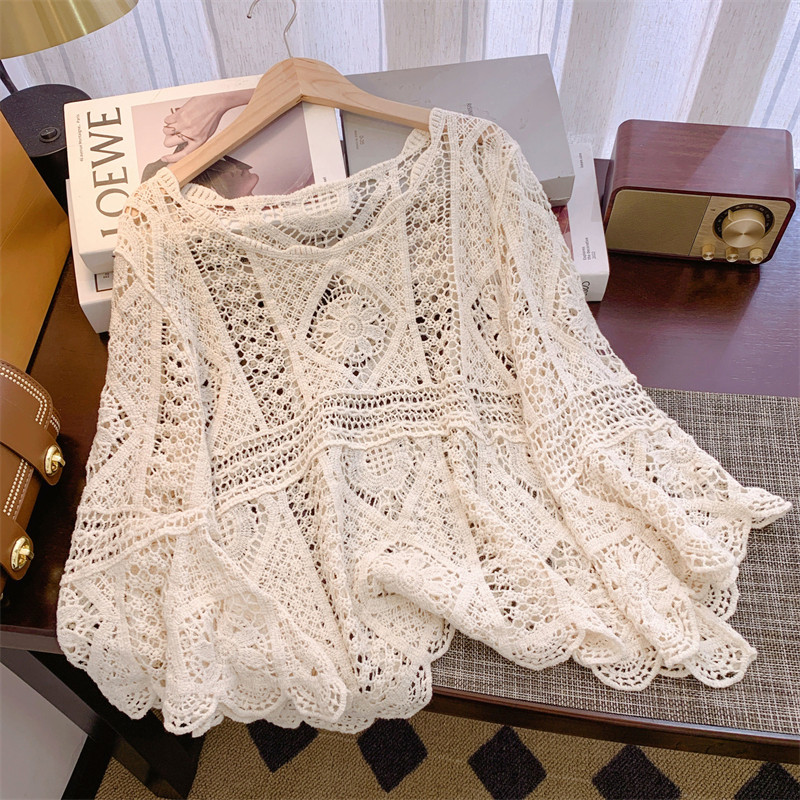 慵懒风钩花镂空防晒衫女薄款海边宽松显瘦喇叭袖外搭空调罩衫上衣,女装/女士精品,蕾丝衫/雪纺衫,淘宝优惠券,粉丝福利购,淘宝优惠卷