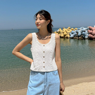 法式夏季甜美学生时尚编织单排扣镂空针织背心无袖上衣百搭女装潮