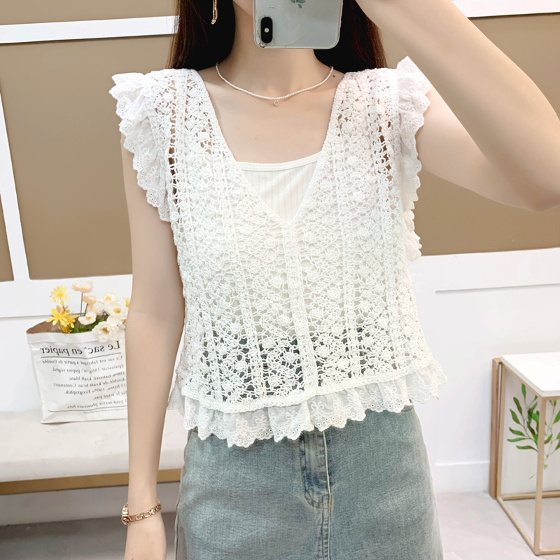 甜美镂空钩花外搭针织短款背心女