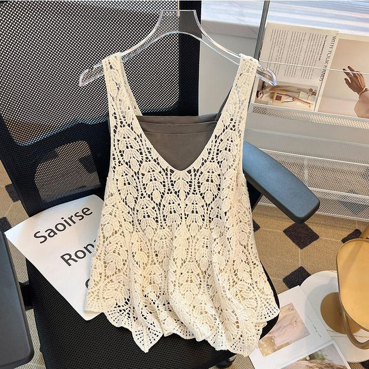 森系慵懒风钩花镂空蕾丝吊带背心女夏日洋气百搭V领宽松显瘦上衣