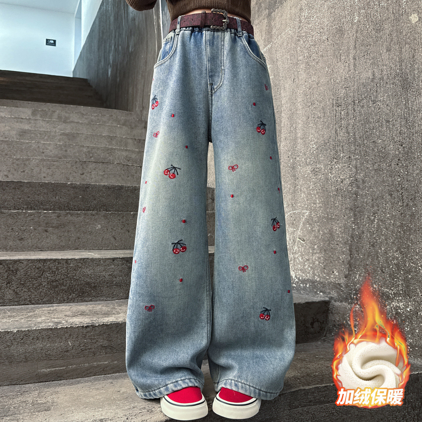 女童加绒裤子冬加厚牛仔直筒裤