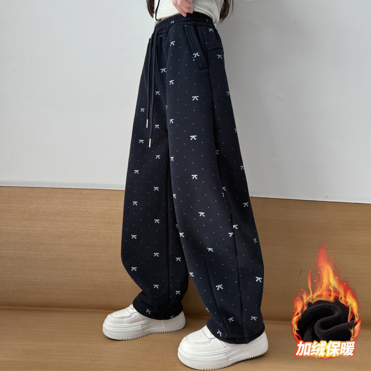 女童加绒裤子冬季一体绒卫裤2025新款女孩蝴蝶结儿童休闲裤秋冬款,童装/婴儿装/亲子装,裤子,淘宝优惠券,粉丝福利购,淘宝优惠卷