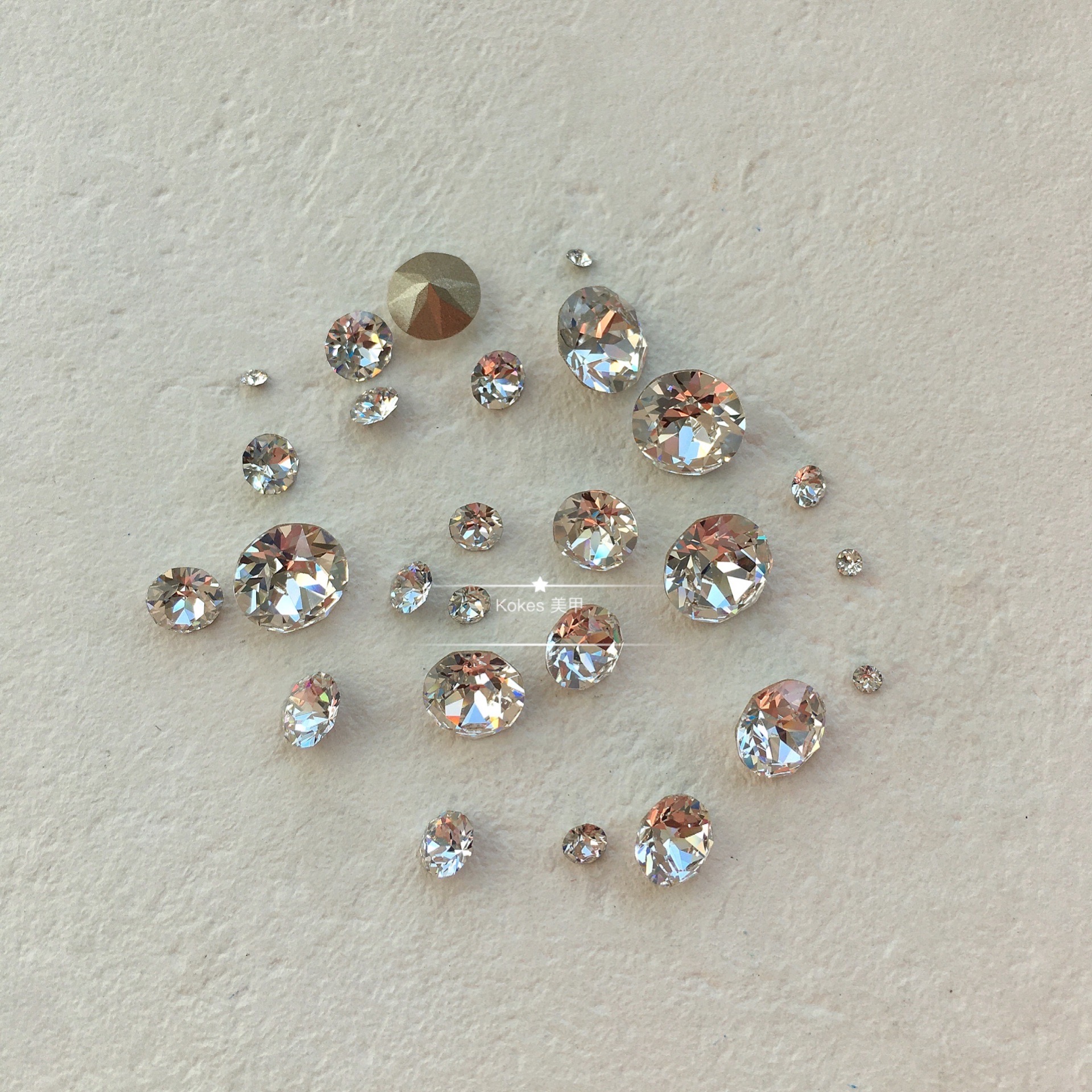 【施】正 品奥钻尖底圆钻美甲指甲Diy拼钻堆钻圆形饰品 白色奥钻,饰品/流行首饰/时尚饰品新,其他DIY饰品配件,淘宝优惠券,粉丝福利购,淘宝优惠卷