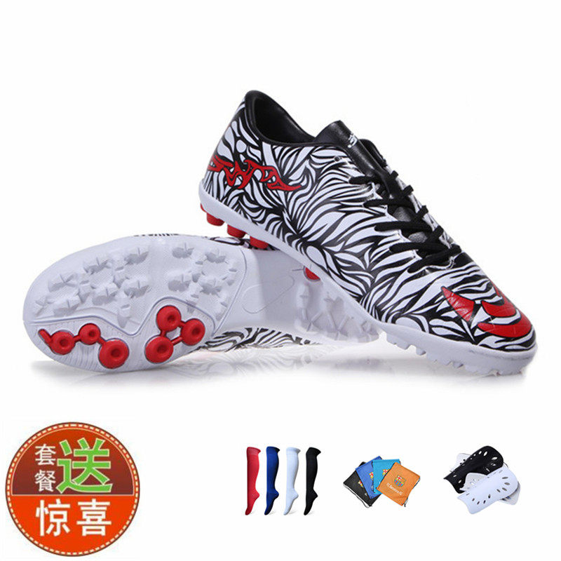 Chaussures de football - Ref 2441686 Image 1