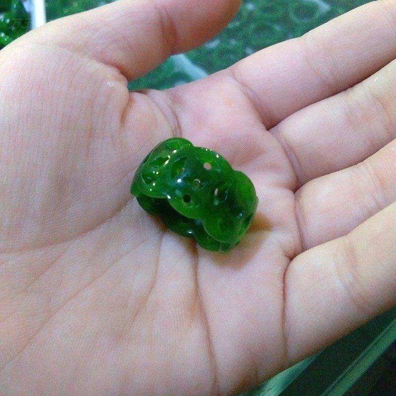 天然玉石干青铁龙生镂空雕花翡翠戒指 翠玉戒指 玉指环紫罗兰红色