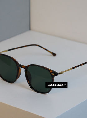 CHOZEN/复古玳瑁色超轻墨镜防紫外线街拍百搭偏光韩版太阳眼镜女