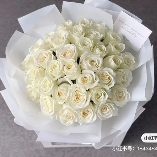 99朵白玫瑰花束上海生日女朋友
