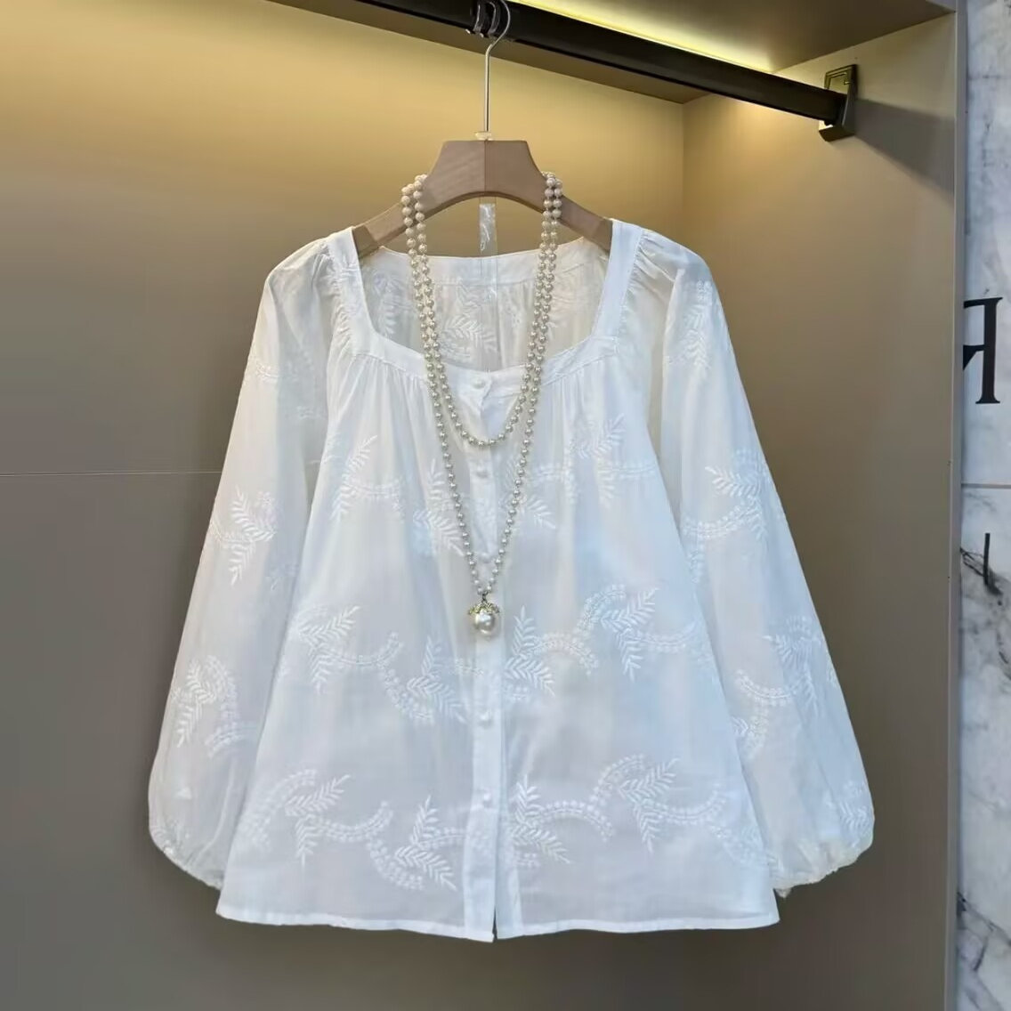 时尚大码韩系复古方领长袖衬衫