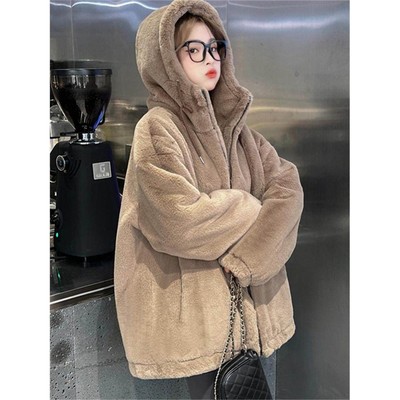 双面獭兔毛毛绒外套女彷