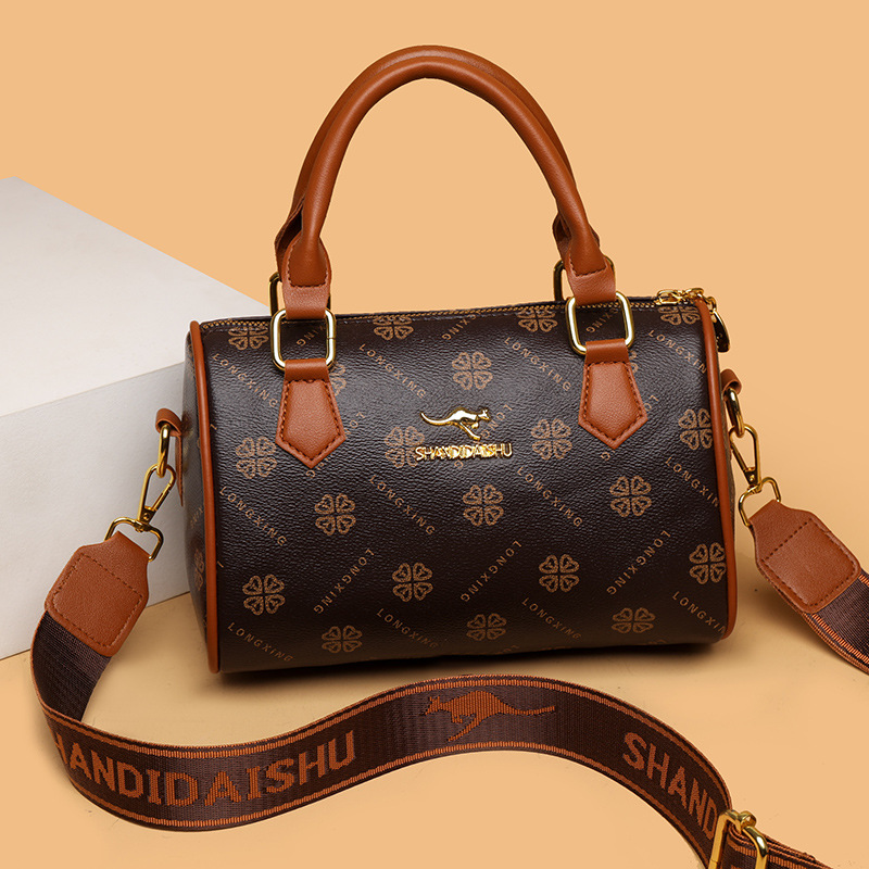 跨境新款抖快同款简约运动小巧复古单肩斜挎包PU休闲女包批发代发