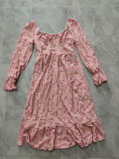 碎花连衣裙 L码 裙长100 腰围76 不退换 胸围92 秋季