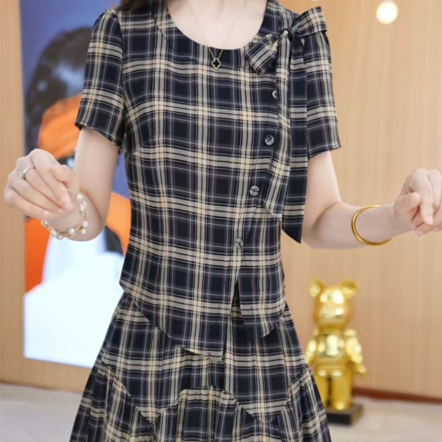 高端时尚两件套2025夏季新款韩版宽松遮肉洋气过膝套装a字裙子女