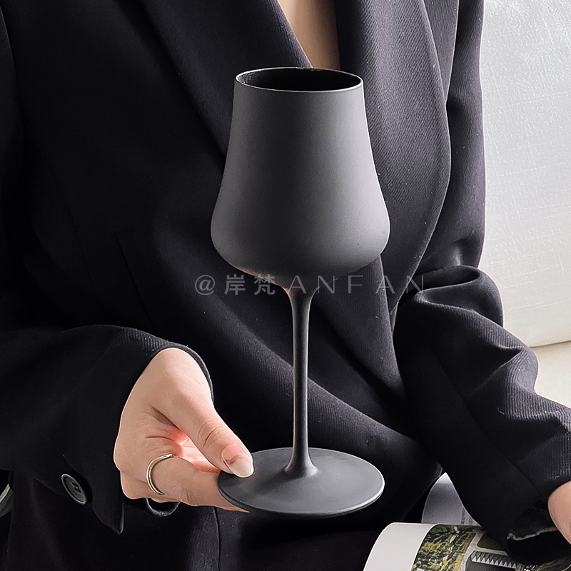 复古ins风高脚杯红酒杯子家用轻奢高级感黑色玻璃葡萄酒香槟酒具
