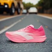 安踏C202 112545575 男女运动鞋 7代 专业全掌碳板马拉松竞速跑鞋