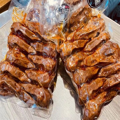 浙江特色衢州鸭头 老裴满天香余记国良 现卤现购熟食新鲜美食热卖