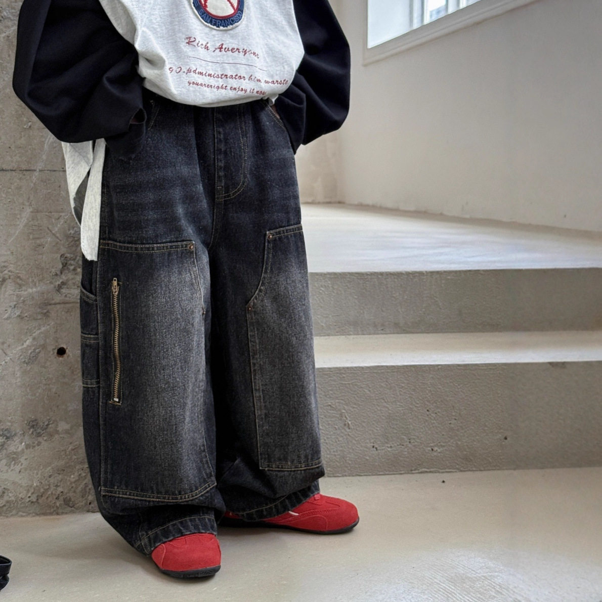 2025新款男童牛仔裤宽松直筒新款拼接阔腿裤时尚痞帅复古休闲长裤