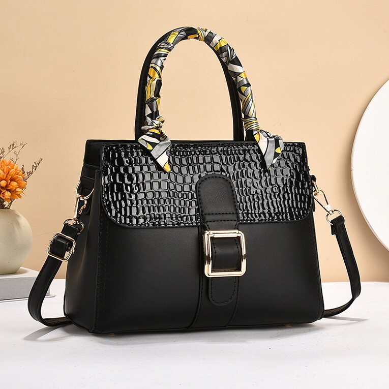 女包包2025新款春夏漆皮亮面定型包单肩斜挎包日韩版鳄鱼纹手提包