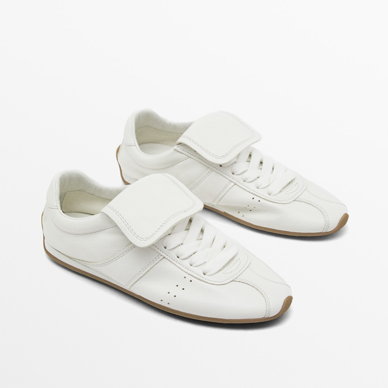 翻盖设计柔软运动鞋系带德训鞋