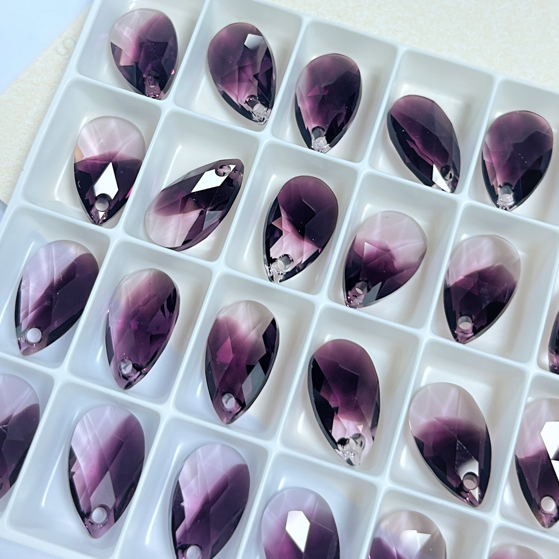 吊坠 6106大扁水滴 16MM  001AMETHYST 美甲钻华子 满58包邮