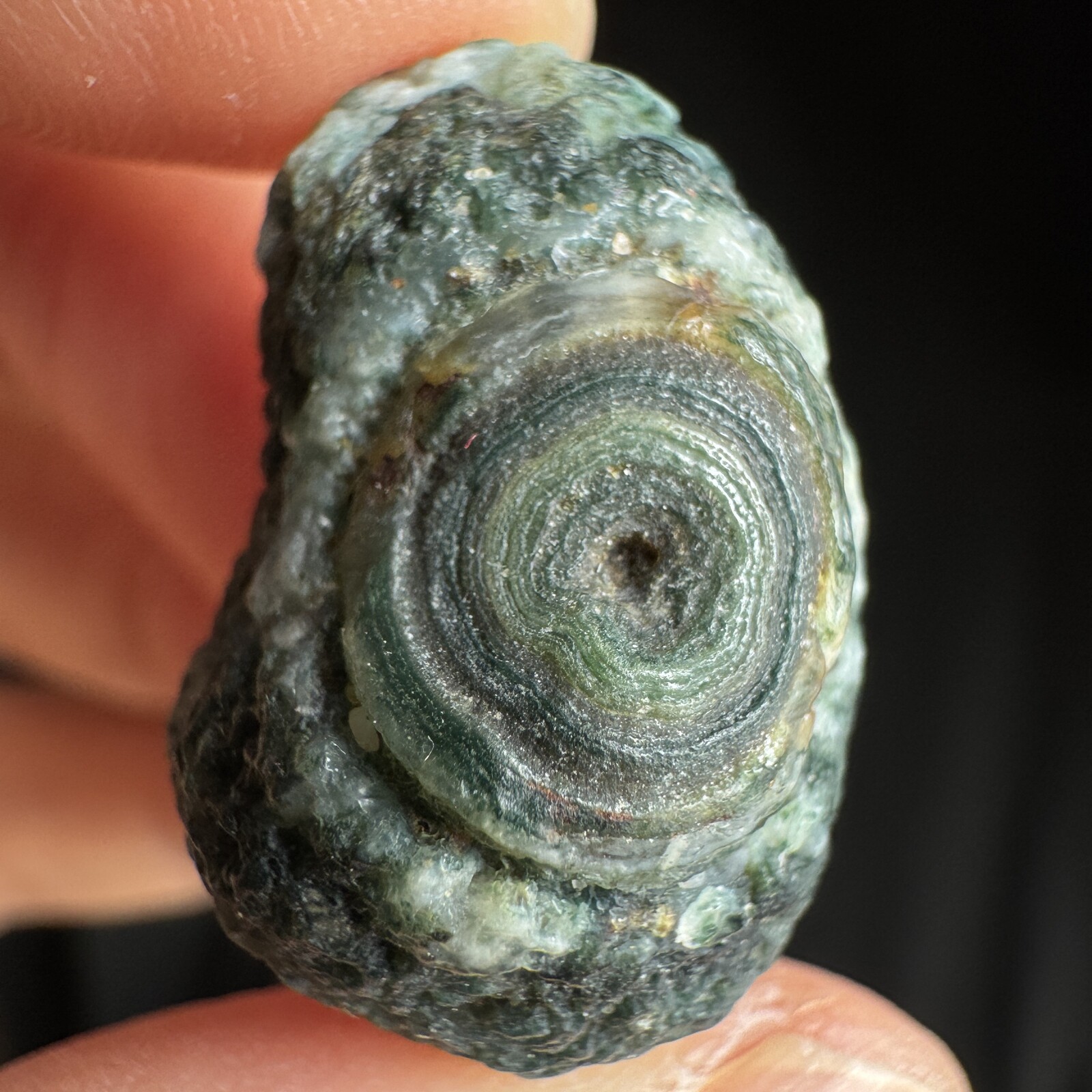 2.3cm 眼睛石 天然戈壁玛瑙原石-3975