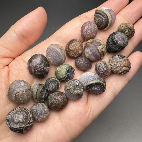浮雕眼睛石20颗小精品