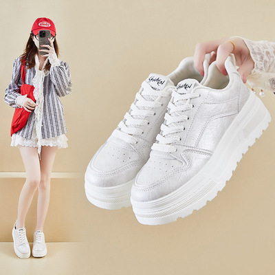 2026春季小白鞋新款韩版ins女学生厚底增高运动板鞋休闲HL516-1