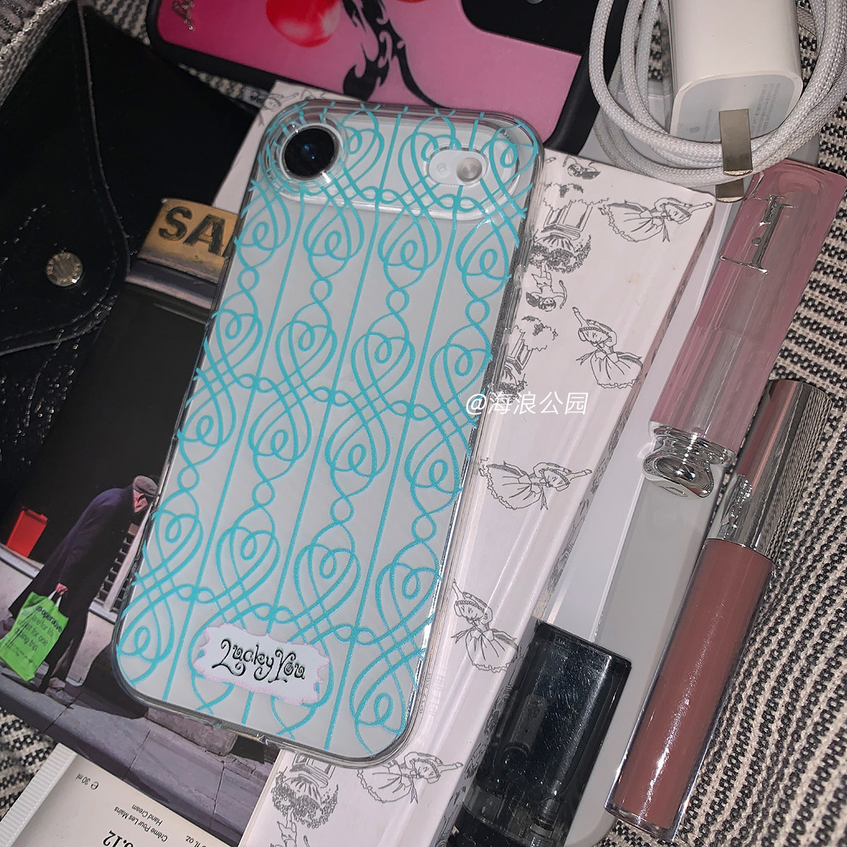 海浪公园【拍三免一】古早铁窗个性精孔适用于苹果17PM手机壳tpu透明软壳硅胶三星s25至尊小米17pro华为