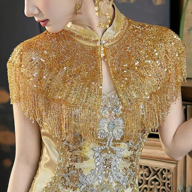 贵气云肩中式秀禾新娘敬酒婚礼服结婚珠绣流苏金色旗袍晚宴会披肩