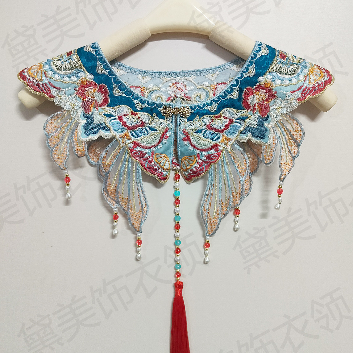 新中式云肩刺绣马面裙汉服旗袍配饰长流苏毕业硕士学士服演出披肩