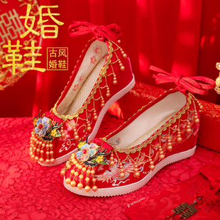 新款红色古风绣花鞋秀禾服婚鞋中式古装新娘结婚配汉服鞋女增高跟