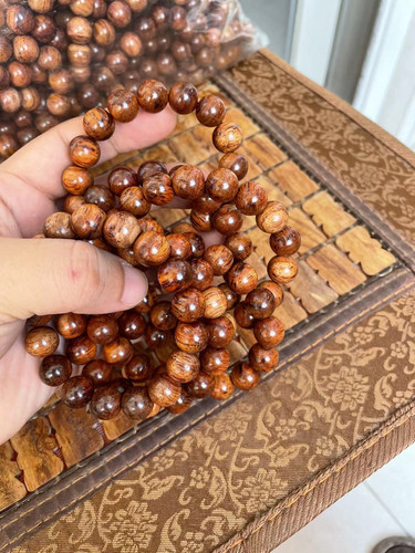 海南黄花梨油梨，1.2尺寸芝麻点文玩手串佛珠，海口发货放心购