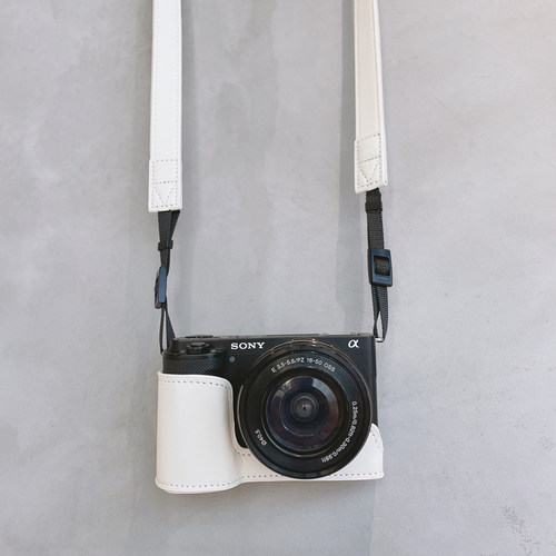 适用索尼zve10一代相机包美颜微单ZV-E10L保护套收纳包可爱肩带白