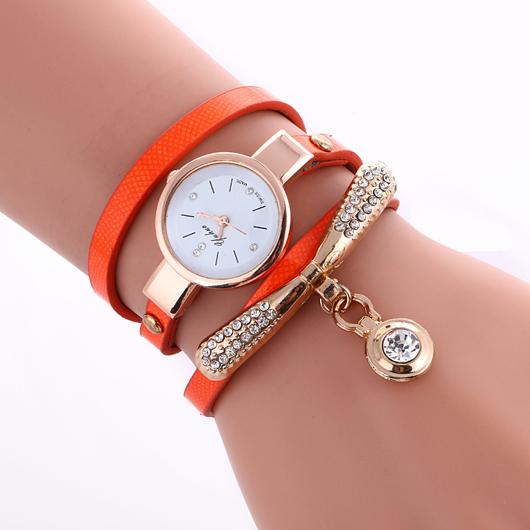 Watch women leather bracelet quartz watch女生手链石英表漂亮