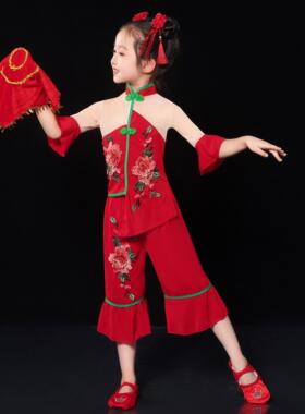 新款儿童喜庆开门红表演服民族东北秧歌服扇子舞演出服红色打鼓服