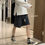 灰色