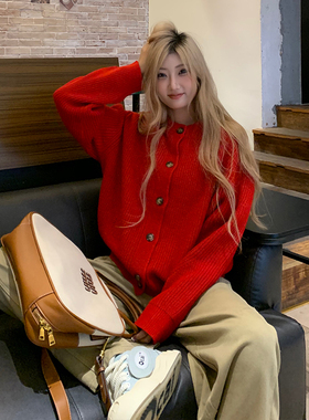 饭饭又饿了新年穿搭红色毛衣外套女春季软糯显瘦气质百搭针织开衫