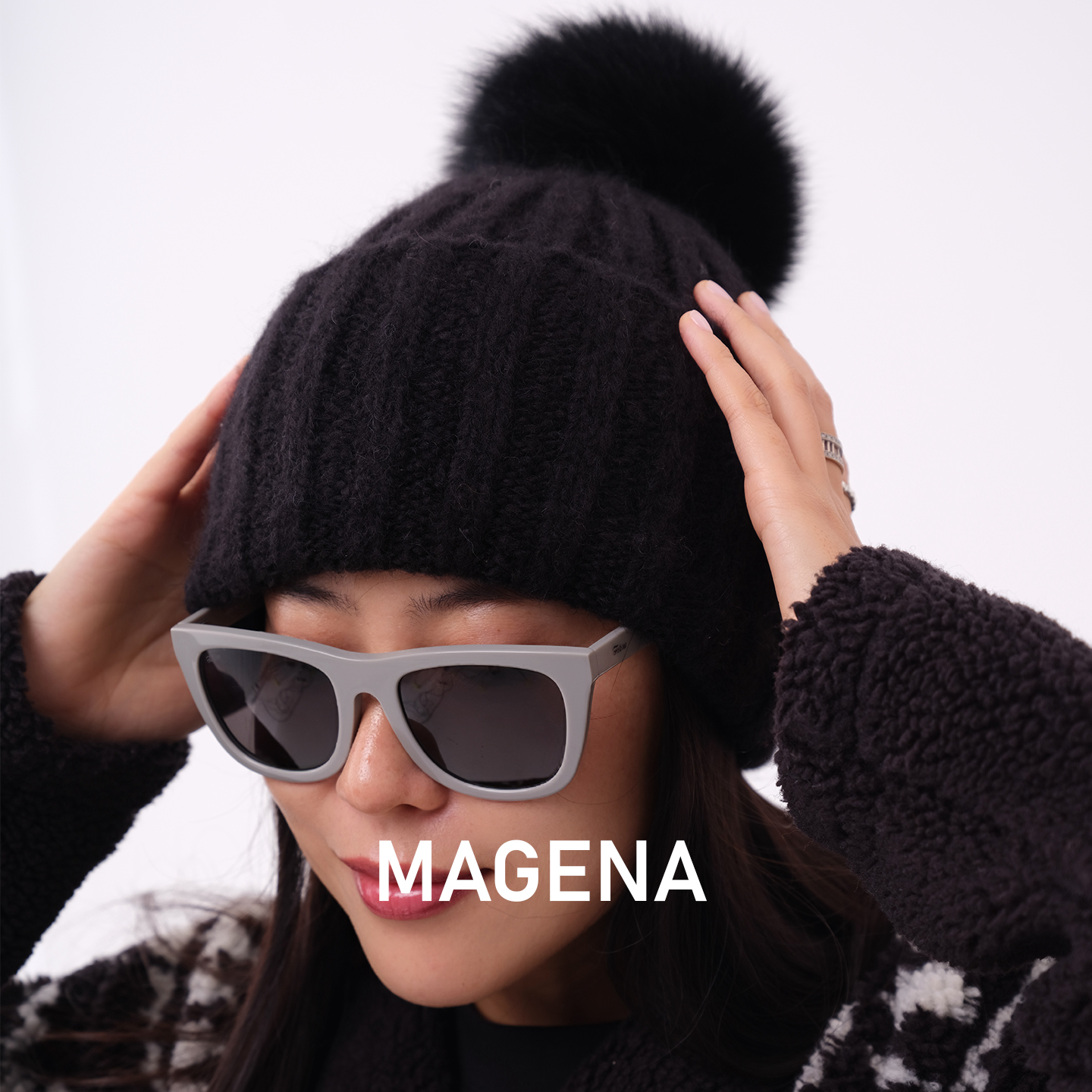 进口纱线大球针织帽品质保暖