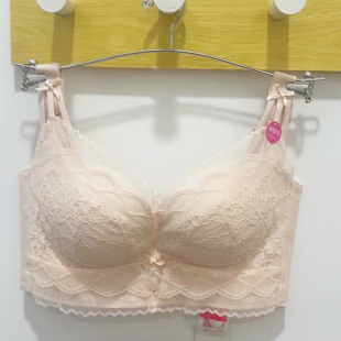 红豆居家 红豆内衣 蚕丝莫代尔女士内衣 蕾丝文胸 6B130 小胸胸罩