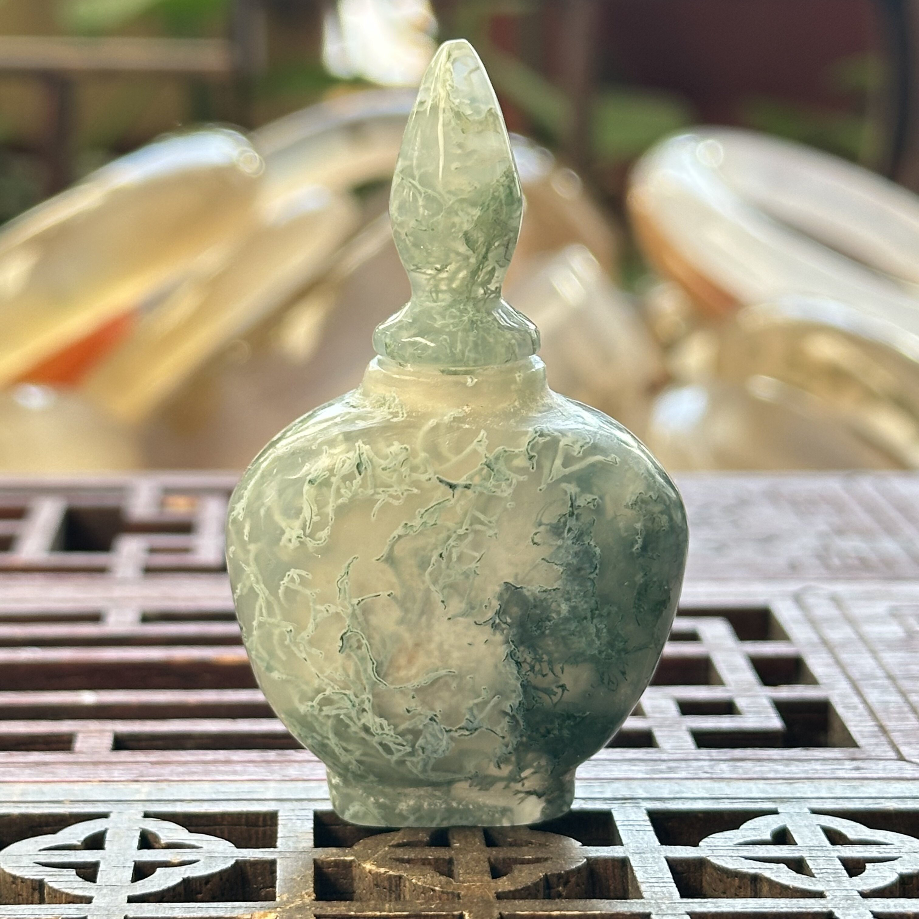 天然绿草玛瑙小壶鼻烟壶摆件清晰冰透水草纹理一体同料观赏掏空壶